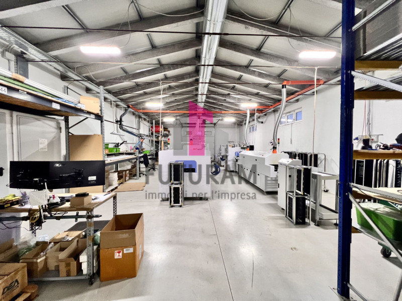 Immagine 4 di Capannone industriale in vendita  in Via Riale,1 a Grumolo Delle Abbadesse