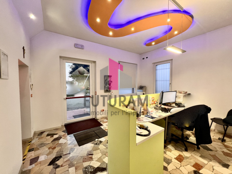 Immagine 16 di Capannone industriale in vendita  in Via Riale,1 a Grumolo Delle Abbadesse