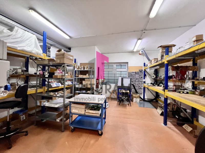 Immagine 26 di Capannone industriale in vendita  in Via Riale,1 a Grumolo Delle Abbadesse