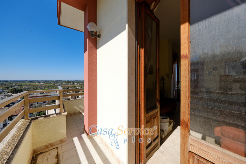 Immagine 12 di Villa in vendita  in Via Savona a Matino