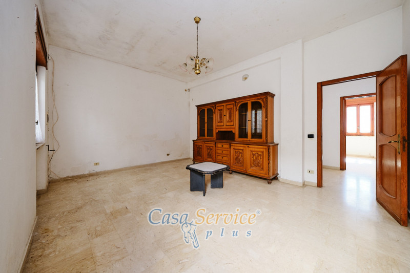 Immagine 25 di Villa in vendita  in Via Savona a Matino