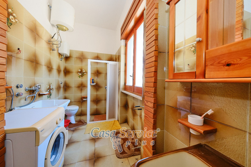 Immagine 46 di Villa in vendita  in Via Savona a Matino