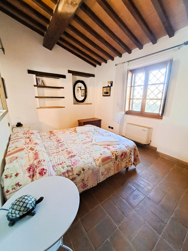 Immagine 13 di Rustico / casale in vendita  a Tuoro Sul Trasimeno