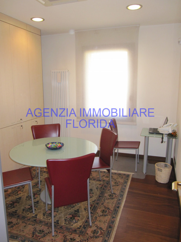 Immagine 6 di Ufficio in affitto  a Camposampiero