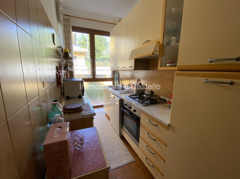 Immagine 10 di Appartamento in vendita  in Via T.C. Fioretti a Castiglione Del Lago