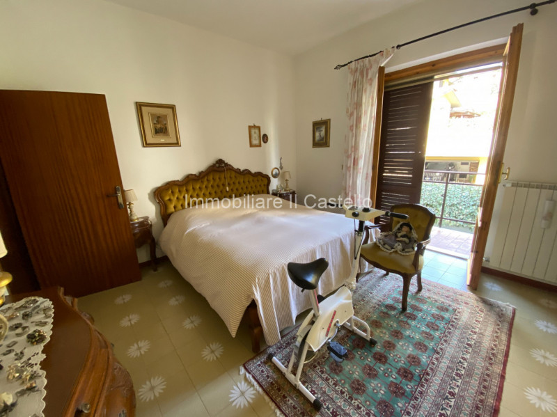 Immagine 11 di Appartamento in vendita  in Via T.C. Fioretti a Castiglione Del Lago