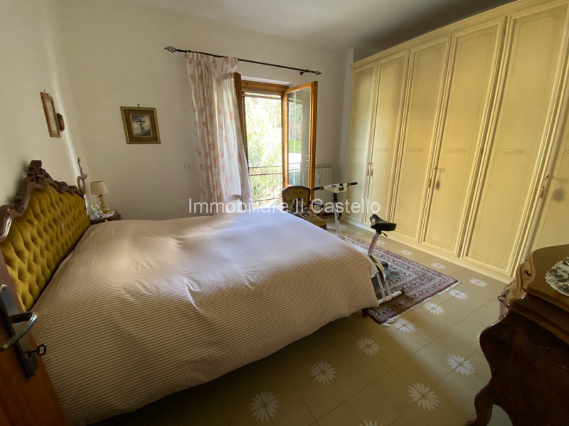 Immagine 13 di Appartamento in vendita  in Via T.C. Fioretti a Castiglione Del Lago