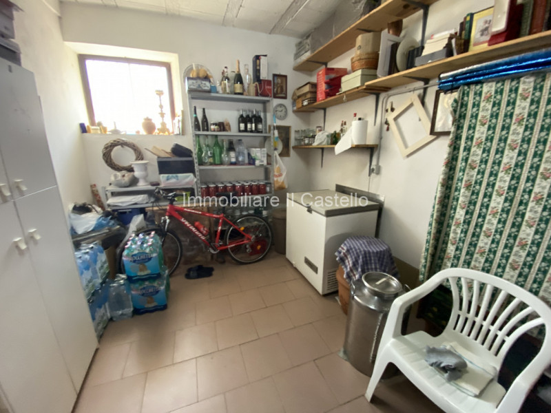 Immagine 20 di Appartamento in vendita  in Via T.C. Fioretti a Castiglione Del Lago