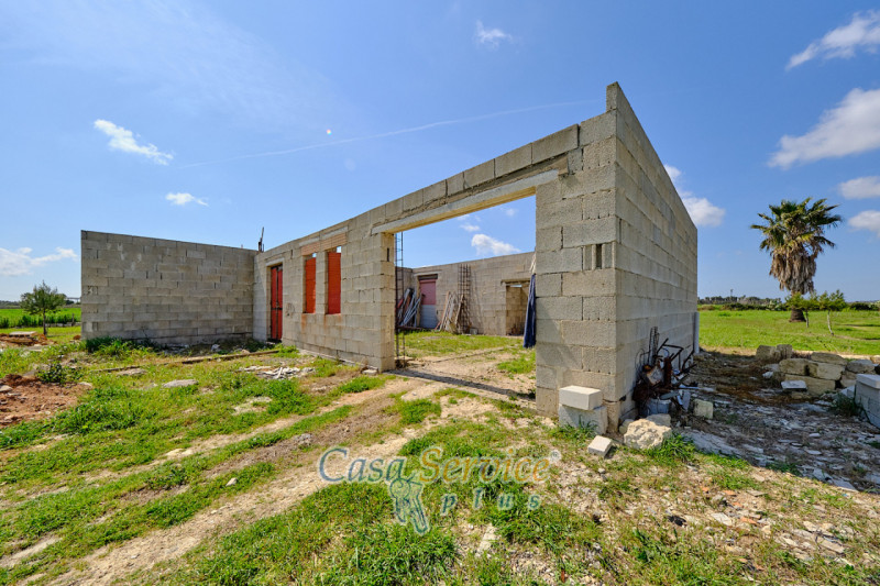 Immagine 28 di Terreno in vendita  in Via Felline a Racale