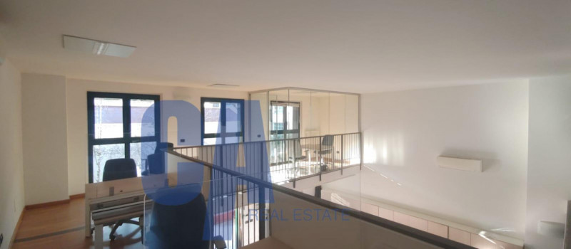 Immagine 1 di Laboratorio in vendita  in VIALE MONZA a Milano