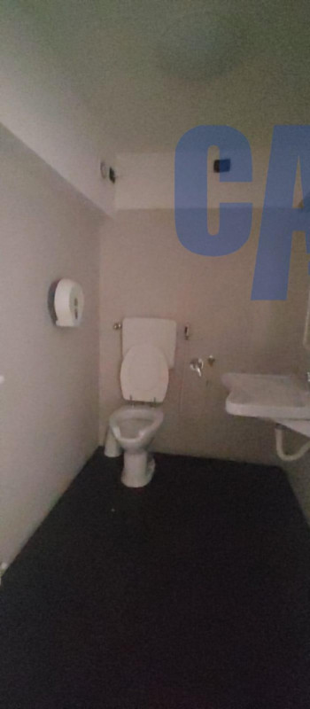 Immagine 13 di Laboratorio in vendita  in VIALE MONZA a Milano