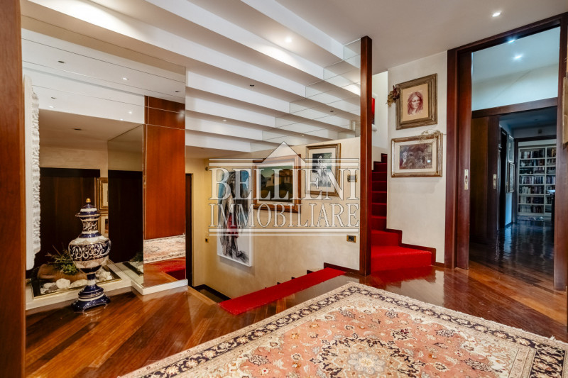 Immagine 8 di Attico in vendita  in Corso Palladio a Vicenza