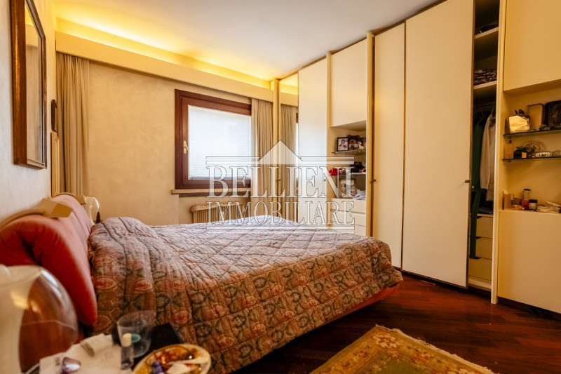 Immagine 9 di Attico in vendita  in Corso Palladio a Vicenza