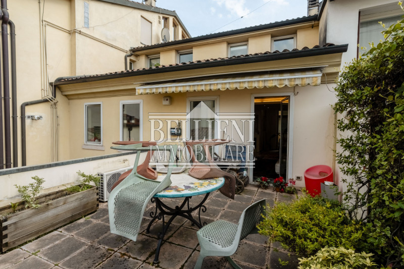 Immagine 12 di Attico in vendita  in Corso Palladio a Vicenza