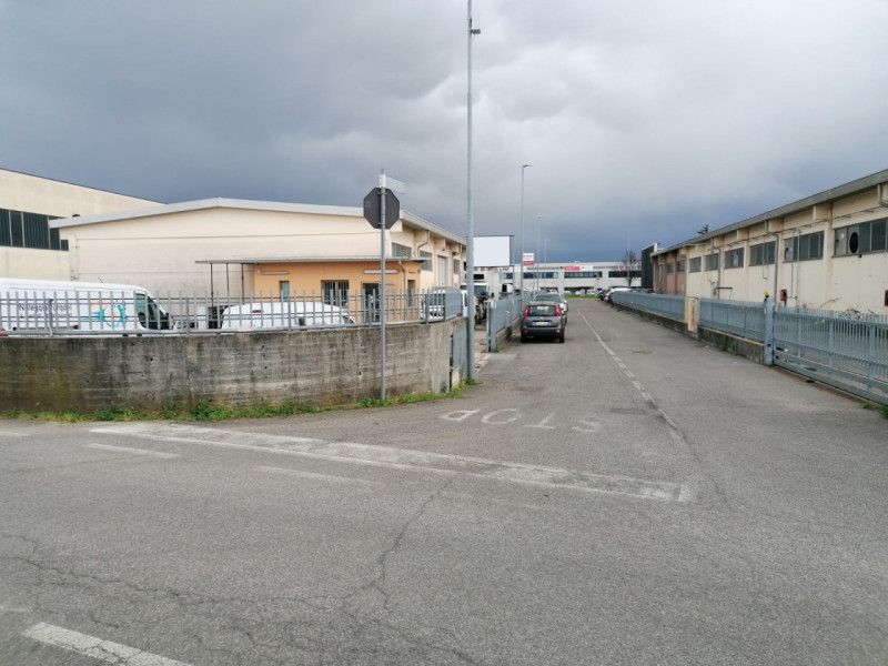 Immagine 3 di Capannone industriale in vendita  in Via San Fermo a Rovato