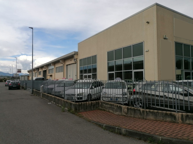 Immagine 6 di Capannone industriale in vendita  in Via San Fermo a Rovato