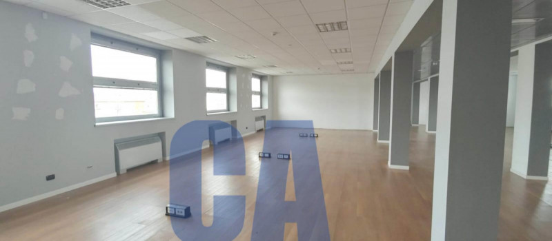 Immagine 12 di Ufficio in affitto  in VIA GROSIO a Milano