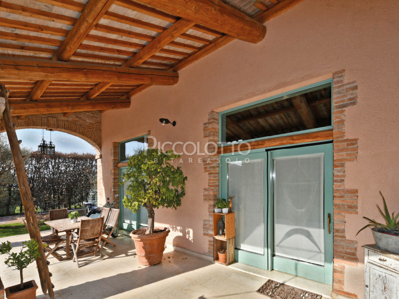 Immagine 13 di Villa in vendita  in via Nosellare a Rossano Veneto