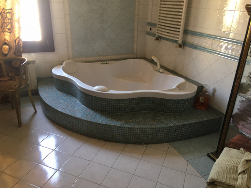 Immagine 12 di Villa in vendita  a Mira