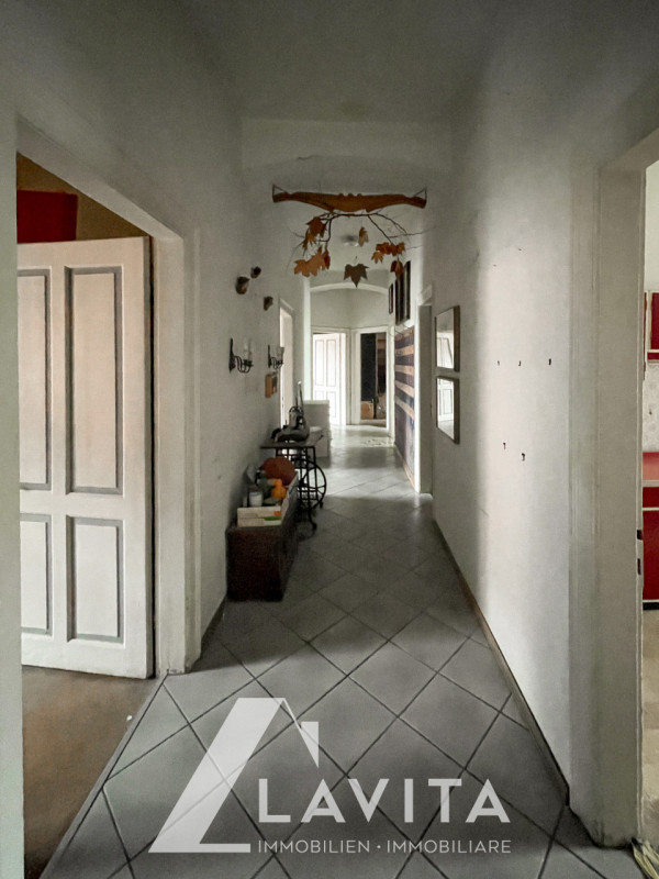 Immagine 9 di Appartamento in vendita  in via Guncina 8 a Bolzano