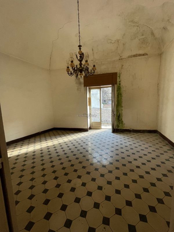 Immagine 6 di Casa indipendente in vendita  in Via Tirella a Modica