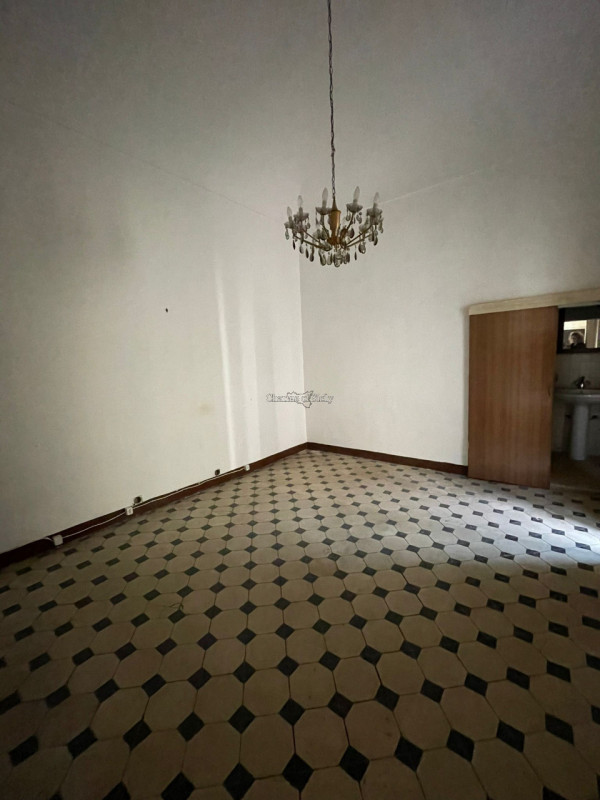 Immagine 11 di Casa indipendente in vendita  in Via Tirella a Modica