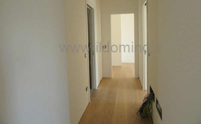 Immagine 41 di Appartamento in vendita  in Via Savonarola a Padova