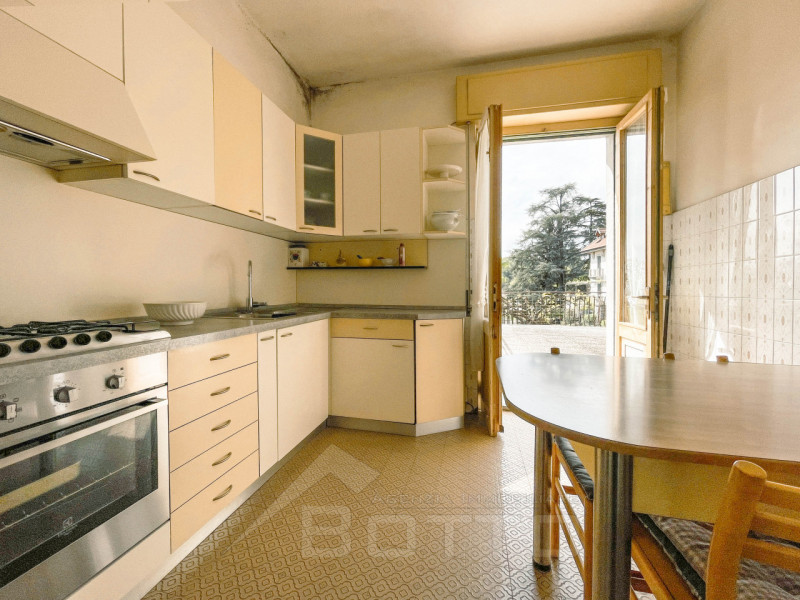 Immagine 10 di Villetta a schiera in vendita  in Via Pisolo 8 a Nonio