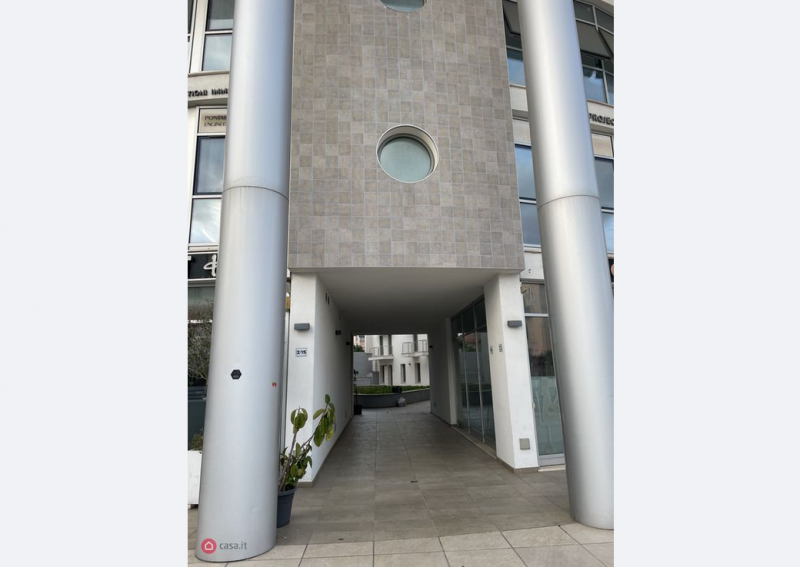 Immagine 16 di Appartamento in vendita  in via san simplicio a Olbia