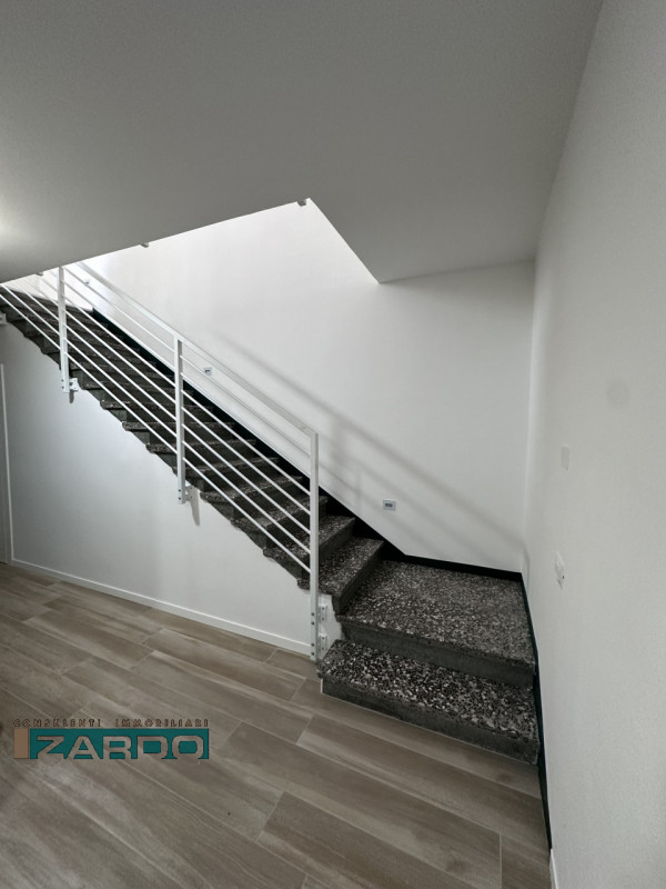 Immagine 2 di Casa bifamiliare in vendita  in via pasubio a Castelfranco Veneto
