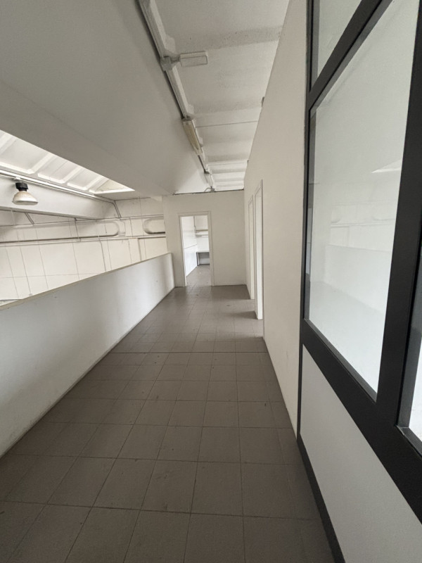 Immagine 9 di Capannone industriale in affitto  in VIA PISTELLI a Signa