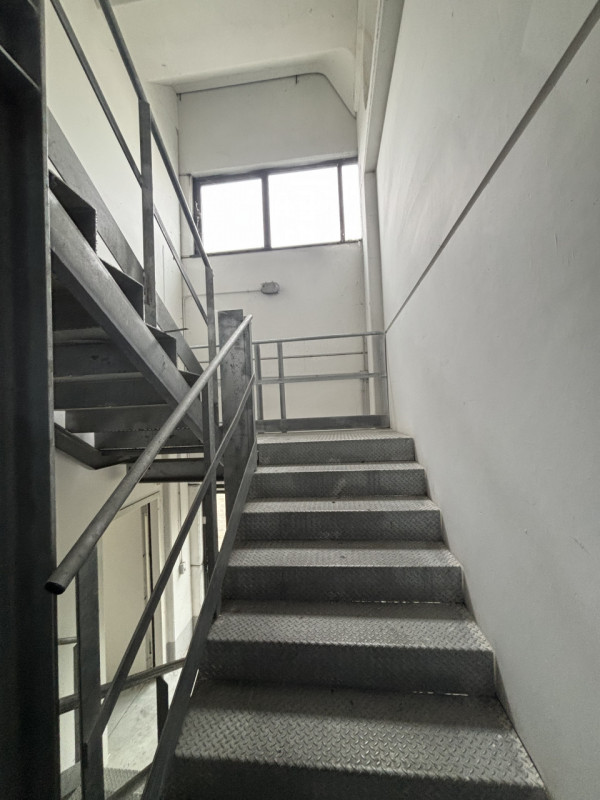 Immagine 16 di Capannone industriale in affitto  in VIA PISTELLI a Signa