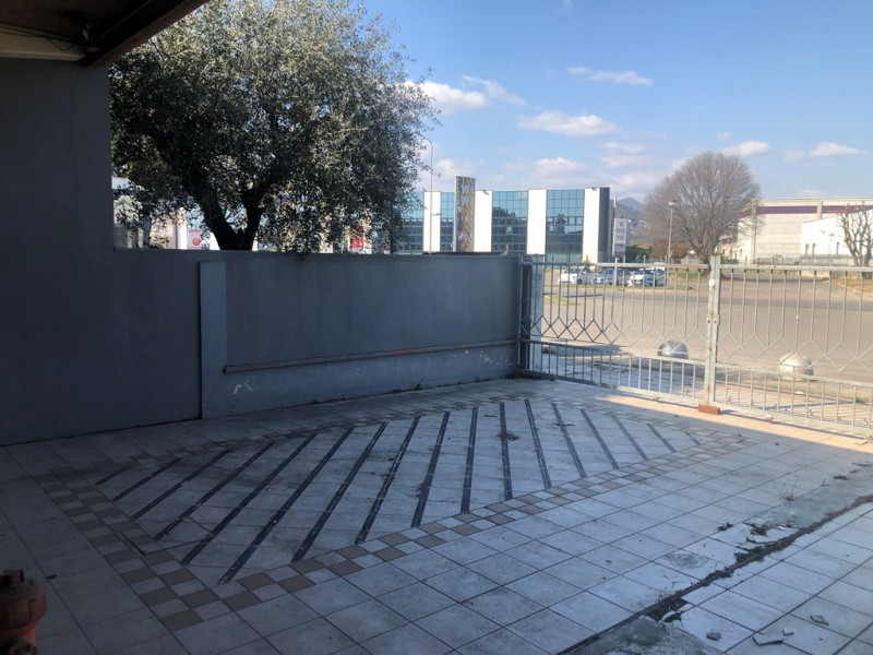 Immagine 19 di Attività commerciale in vendita  in strada padana superiore a Mazzano