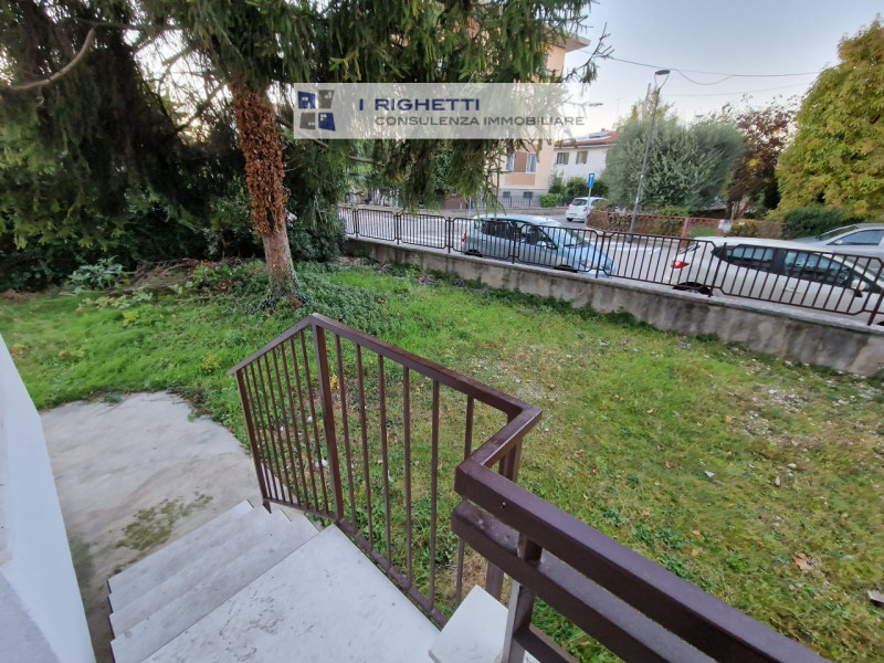 Immagine 9 di Appartamento in affitto  in Via Risorgimento a Pescantina