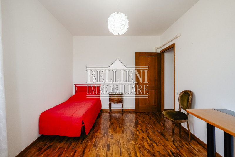 Immagine 18 di Villa in vendita  in Strada del Monte Crocetta a Vicenza