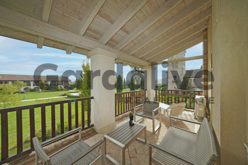 Immagine 17 di Appartamento in vendita  in Località Abbazia San Vigilio a Pozzolengo