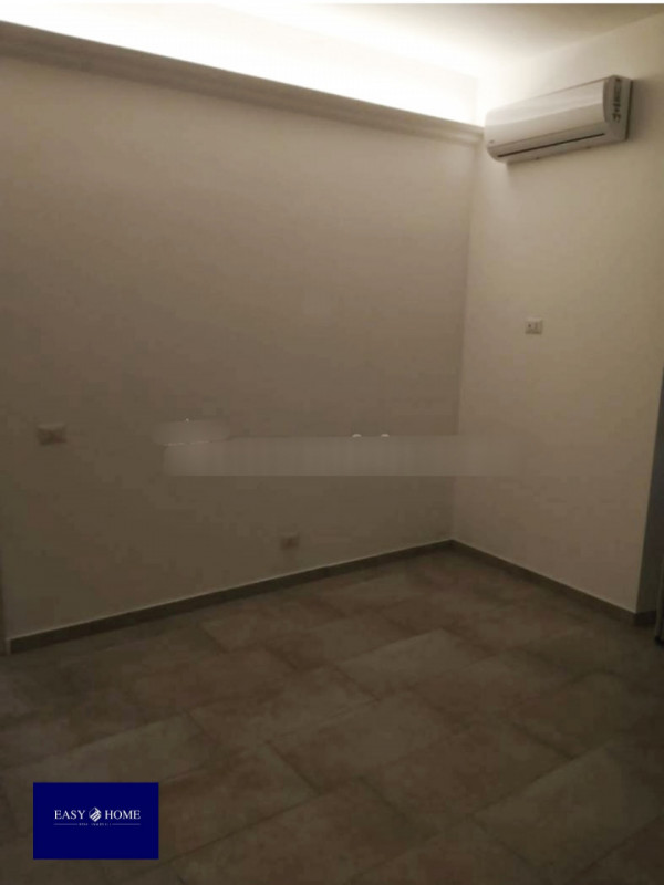 Immagine 10 di Appartamento in vendita  in Via Pietro rovetti a Roma