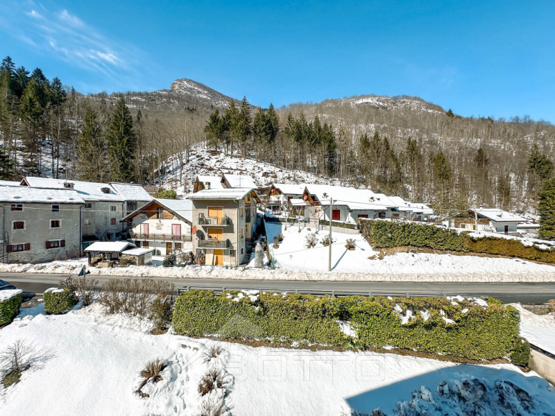 Immagine 11 di Appartamento in vendita  in Via Ponte Piane a Scopa