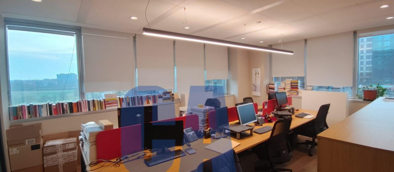 Immagine 2 di Ufficio in affitto  in VIA CORELLI ARCANGELO a Milano