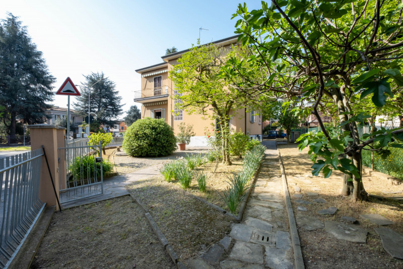 Immagine 2 di Casa bifamiliare in vendita  in Via Mezzini 16 a San Lazzaro Di Savena