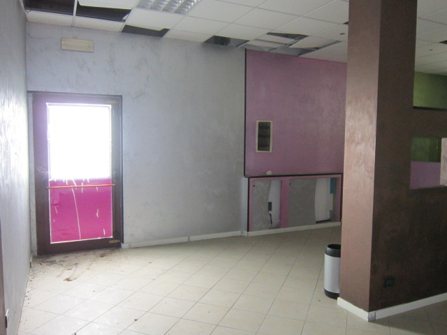 Immagine 6 di Negozio in vendita  in Via Giordano Bruno 47 a Borgosatollo