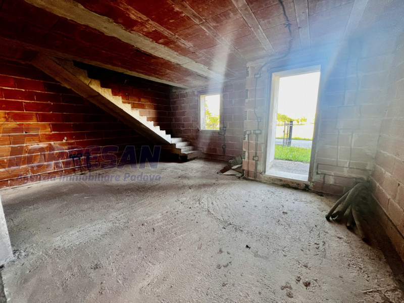 Immagine 9 di Casa bifamiliare in vendita  in via Bassa a Villafranca Padovana