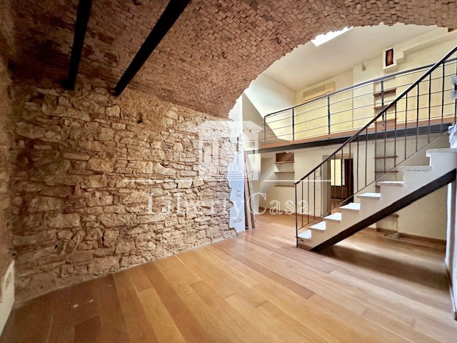 Immagine 5 di Appartamento in vendita  in Via San Carlo a Salò