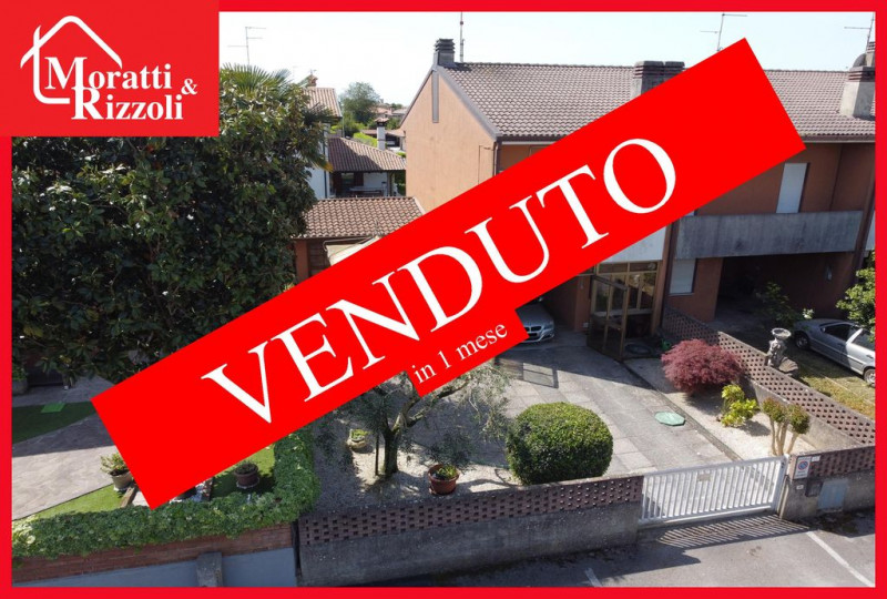 Immagine 1 di Villetta a schiera in vendita  in VIA ELISA BONAPARTE 15 a Fiumicello Villa Vicentina