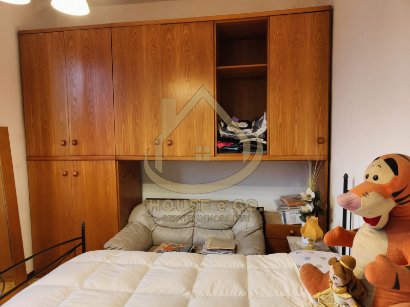 Immagine 20 di Villa in vendita  in Via Quattro Novembre a Parona