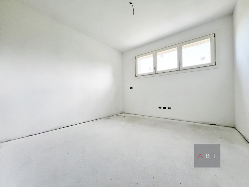 Immagine 7 di Casa bifamiliare in vendita  a Loreggia