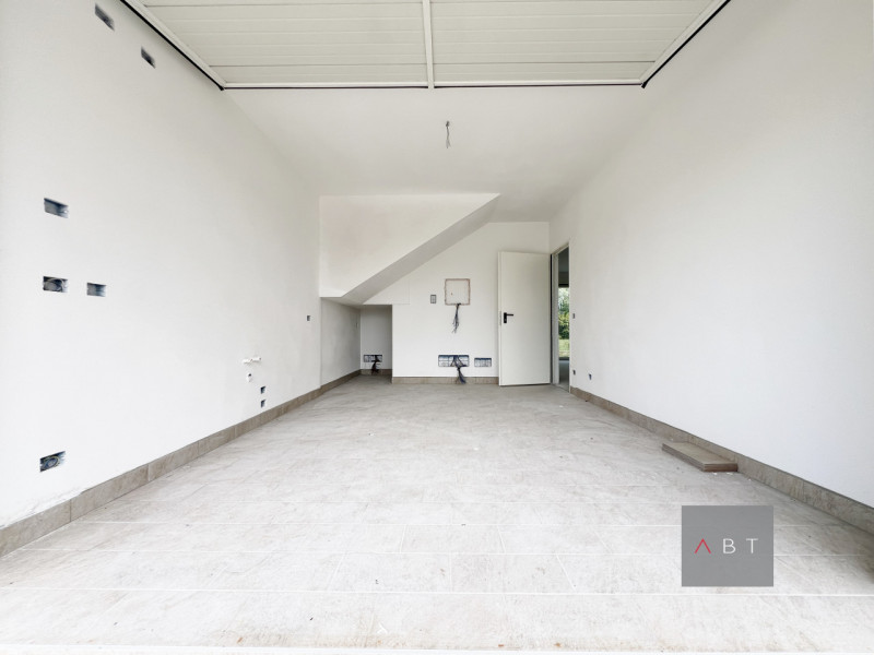 Immagine 11 di Casa bifamiliare in vendita  a Loreggia