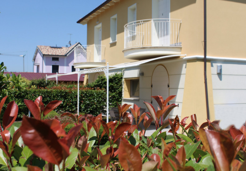 Immagine 3 di Casa bifamiliare in vendita  in Via Borgazzo a Sissa Trecasali