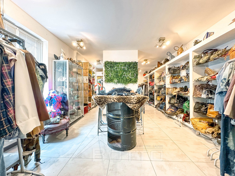 Immagine 8 di Capannone industriale in vendita  in Corso Rolandi 181 a Quarona