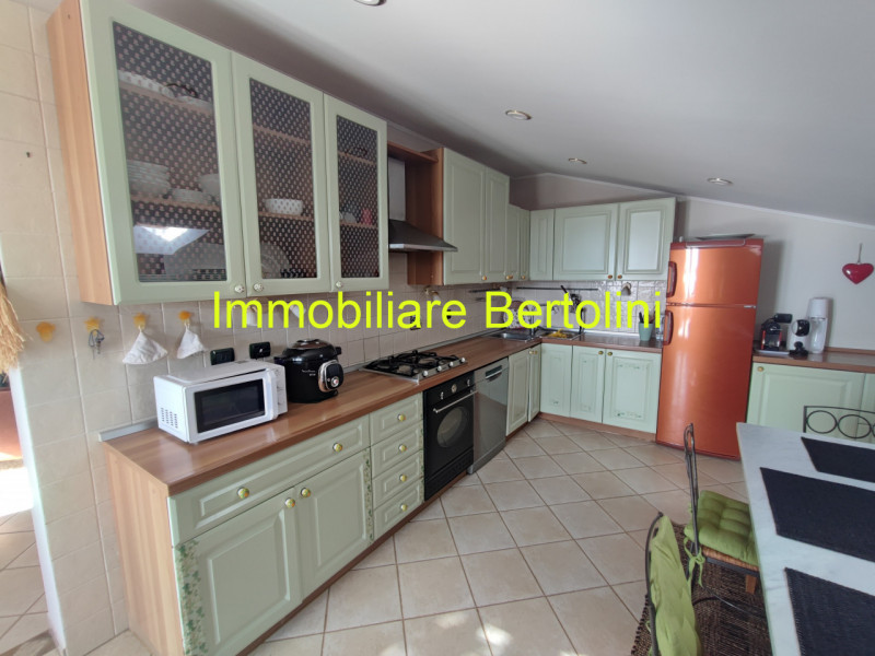 Immagine 9 di Casa bifamiliare in vendita  in VIA PADRE SEMERIA a San Remo